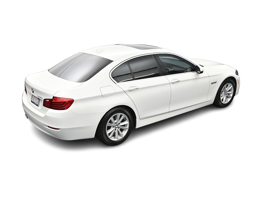 Thumbnail: 2015 BMW 5 Series - 21