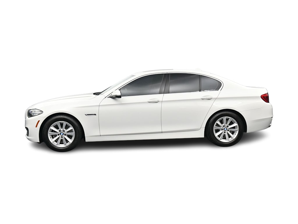 Thumbnail: 2015 BMW 5 Series - 3