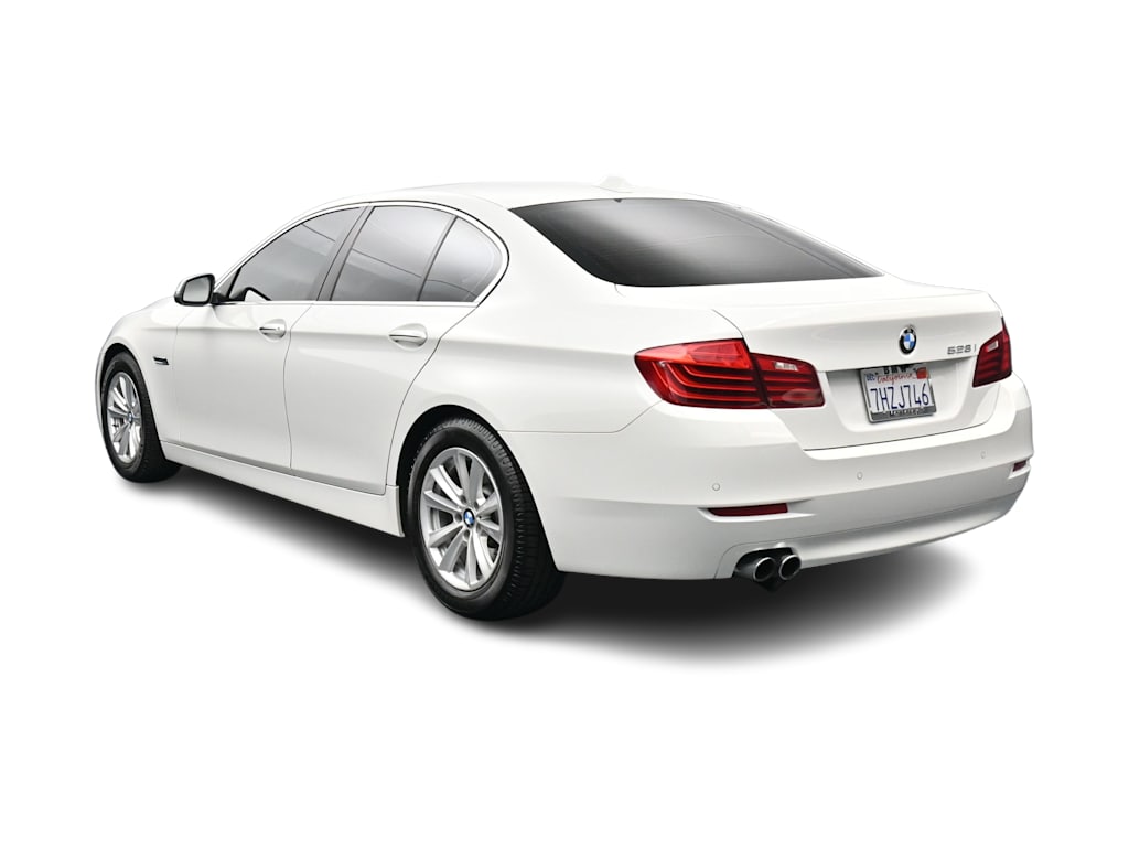 Thumbnail: 2015 BMW 5 Series - 4
