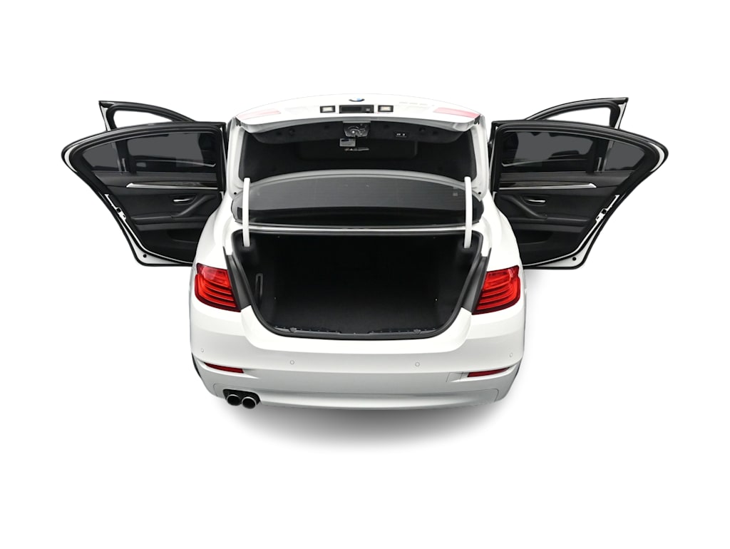 Thumbnail: 2015 BMW 5 Series - 34