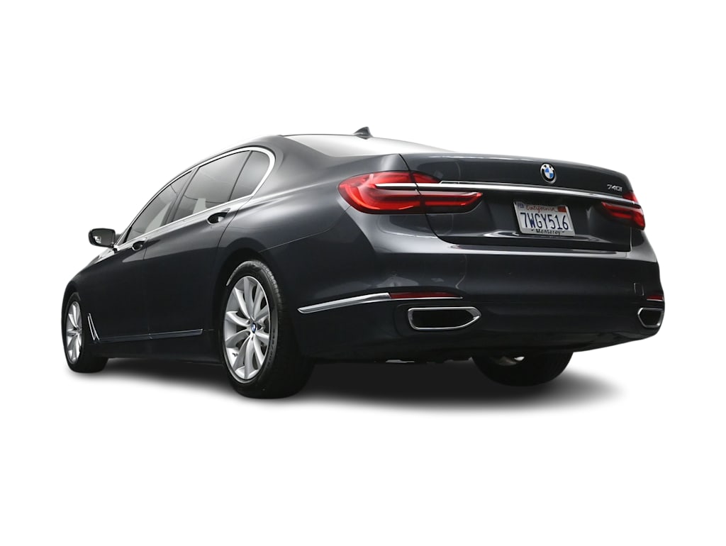 Thumbnail: 2016 BMW 7 Series - 33