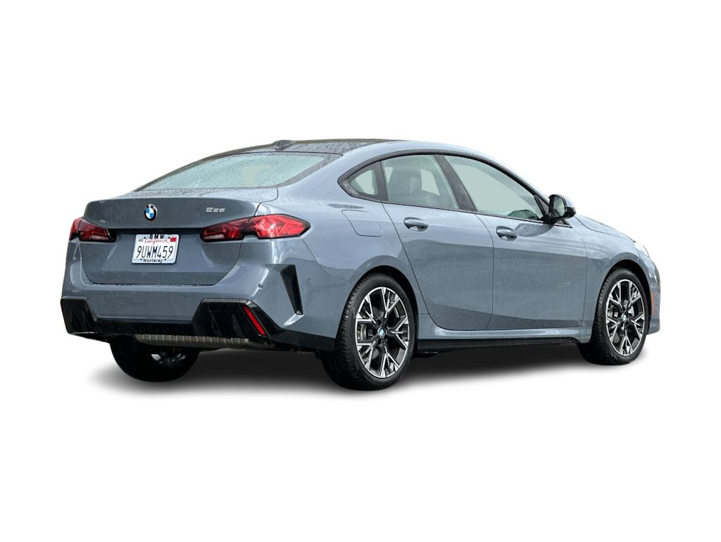 Thumbnail: 2026 BMW 2 Series - 16
