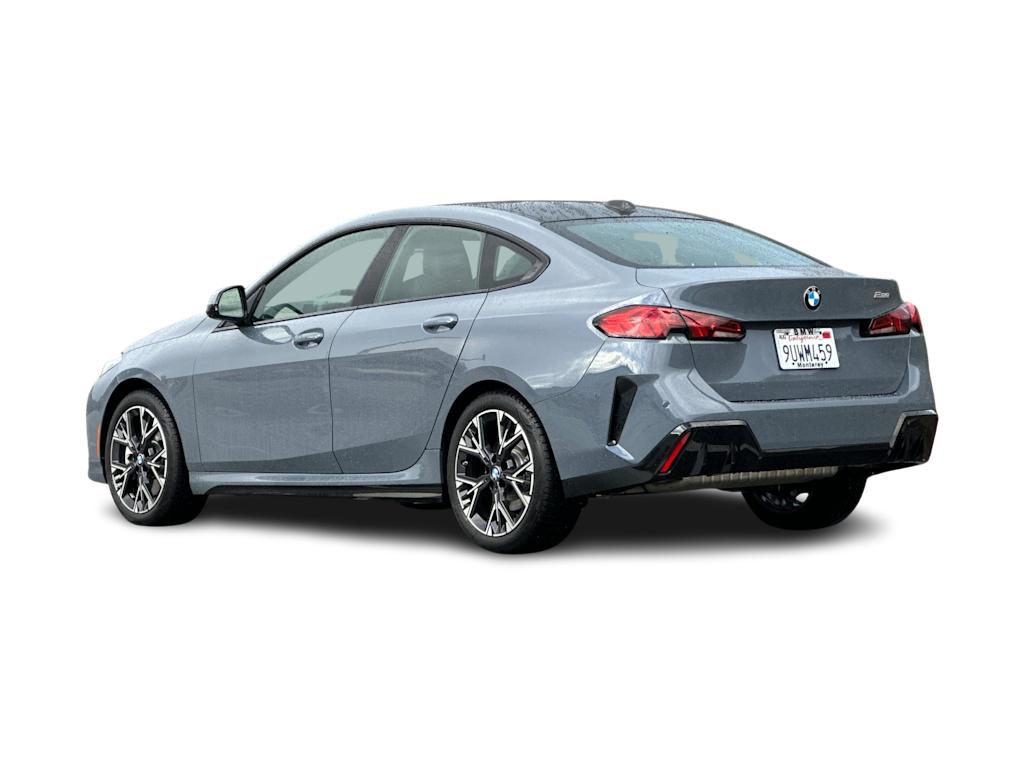 Thumbnail: 2026 BMW 2 Series - 4