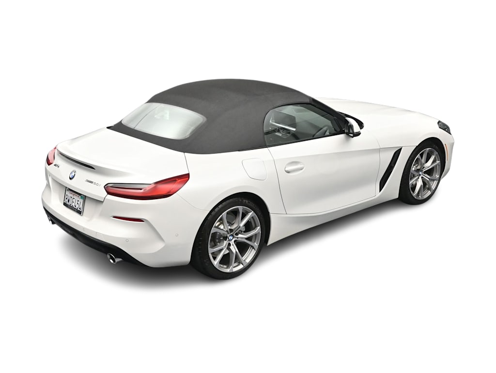 Thumbnail: 2021 BMW Z4 - 25