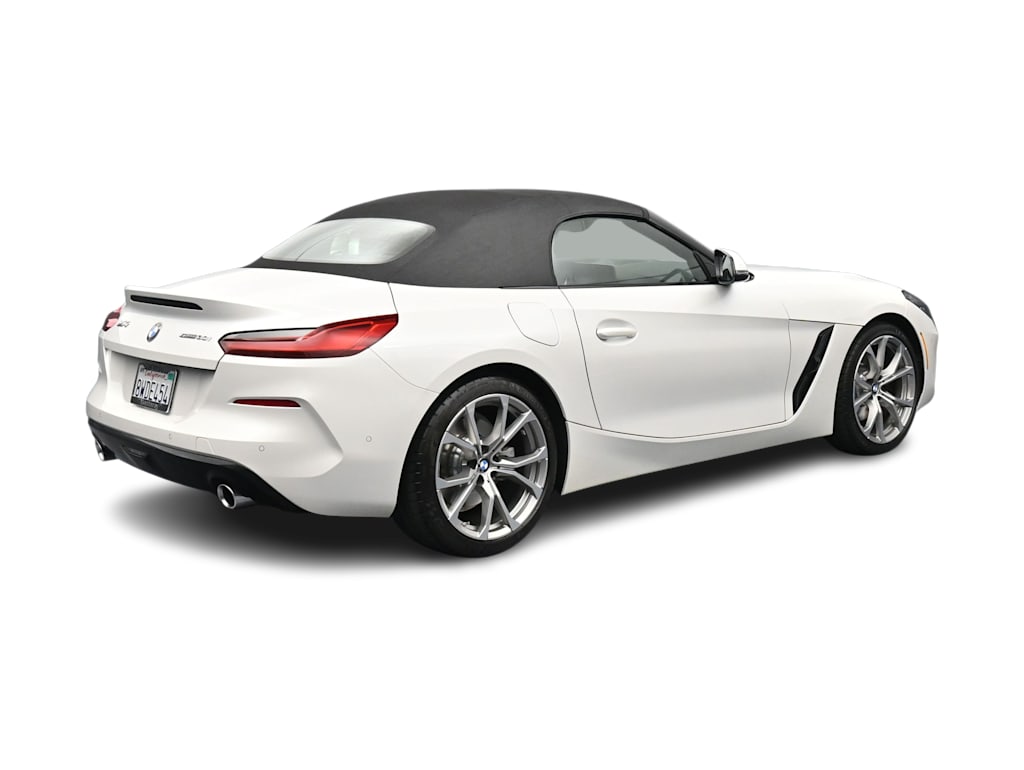 Thumbnail: 2021 BMW Z4 - 14