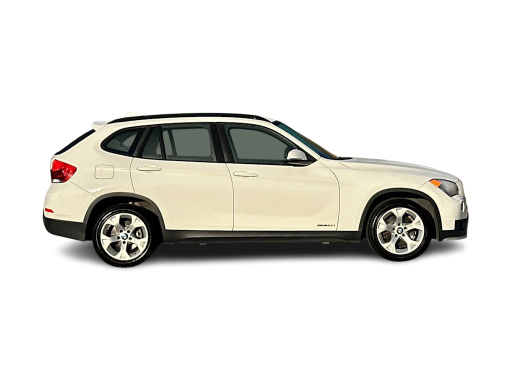 Thumbnail: 2015 BMW X1 - 19