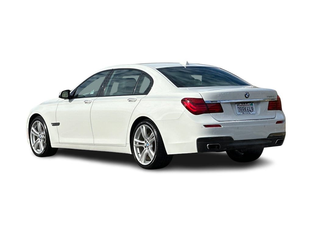 Thumbnail: 2013 BMW 7 Series - 4
