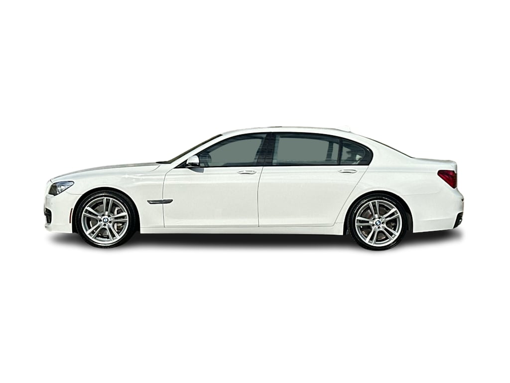 Thumbnail: 2013 BMW 7 Series - 3