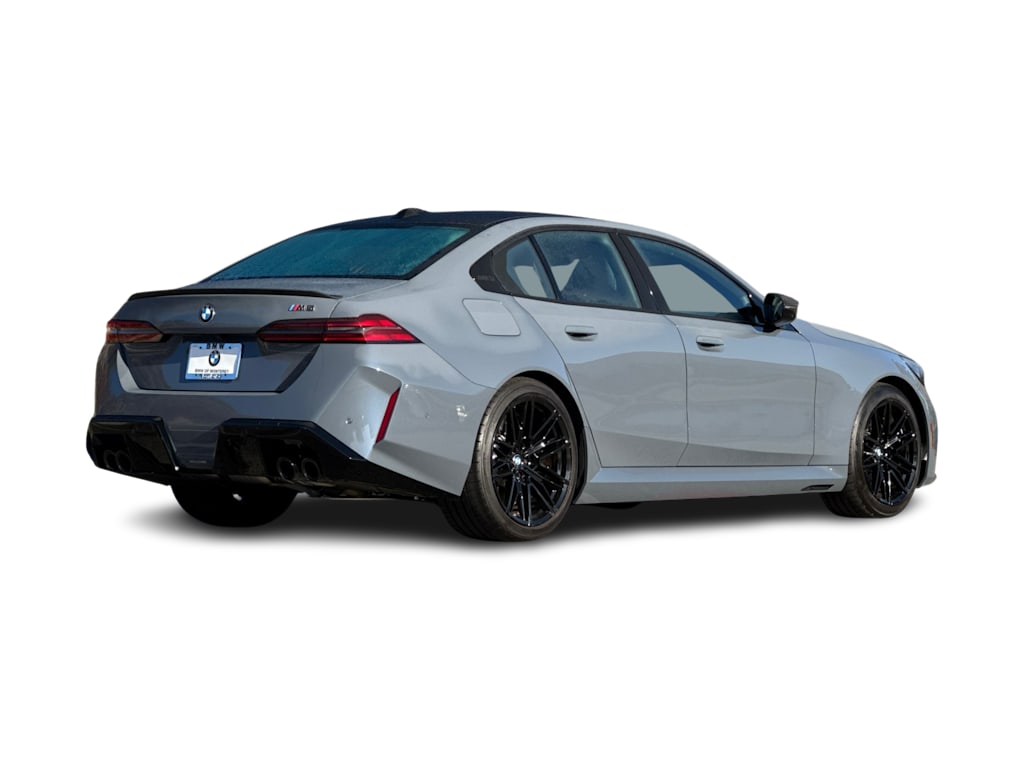 Thumbnail: 2025 BMW M5 - 17