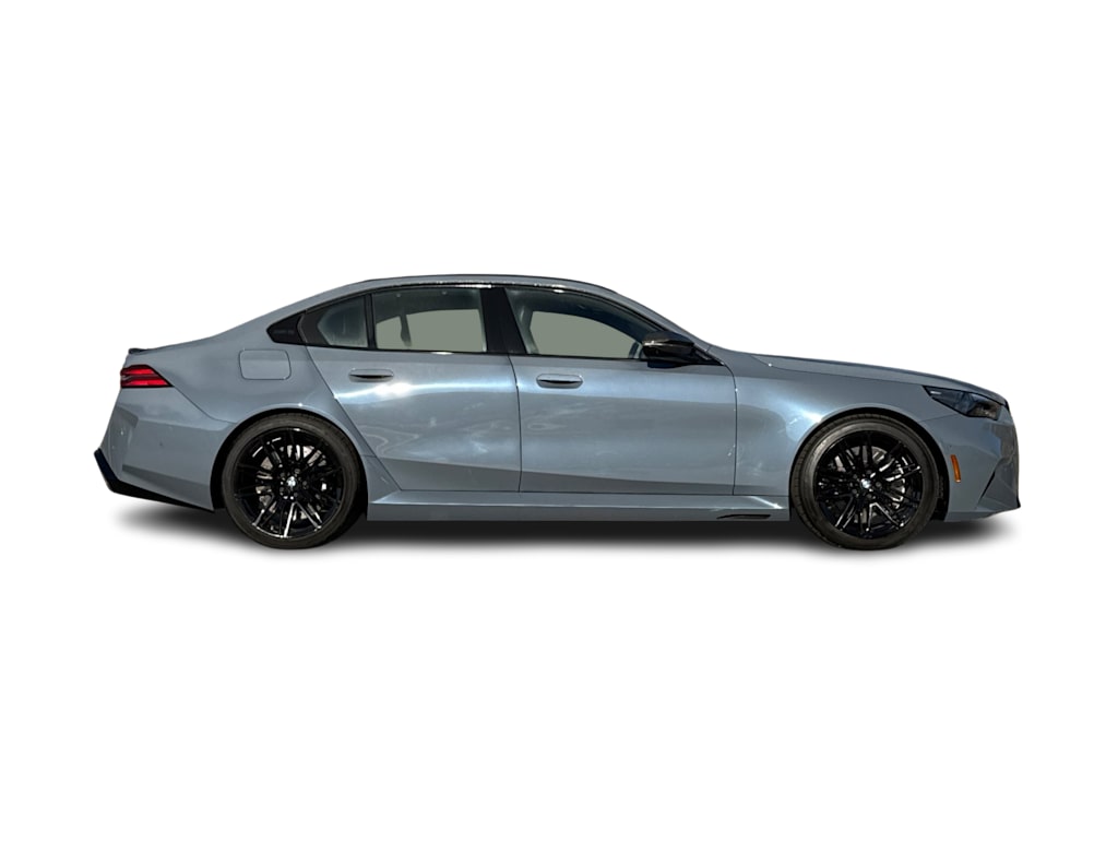 Thumbnail: 2025 BMW M5 - 19