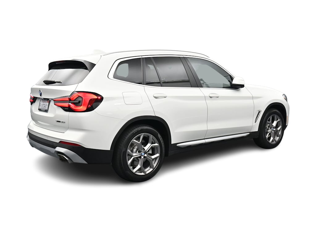 Thumbnail: 2023 BMW X3 - 15