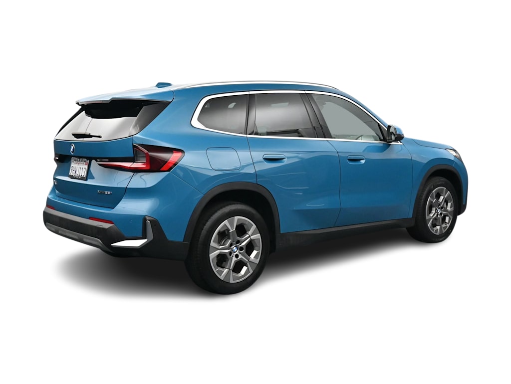 Thumbnail: 2023 BMW X1 - 16