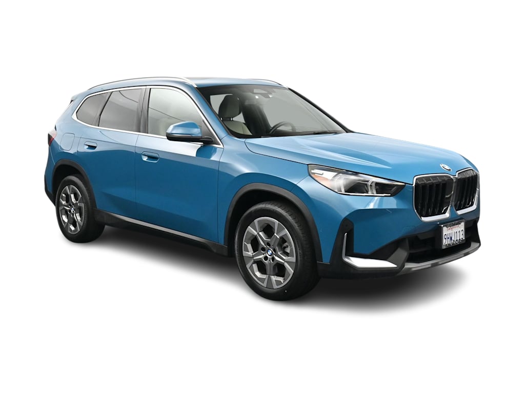Thumbnail: 2023 BMW X1 - 14