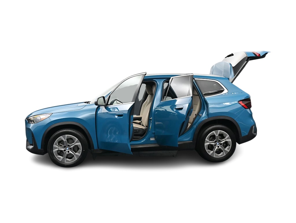 Thumbnail: 2023 BMW X1 - 36