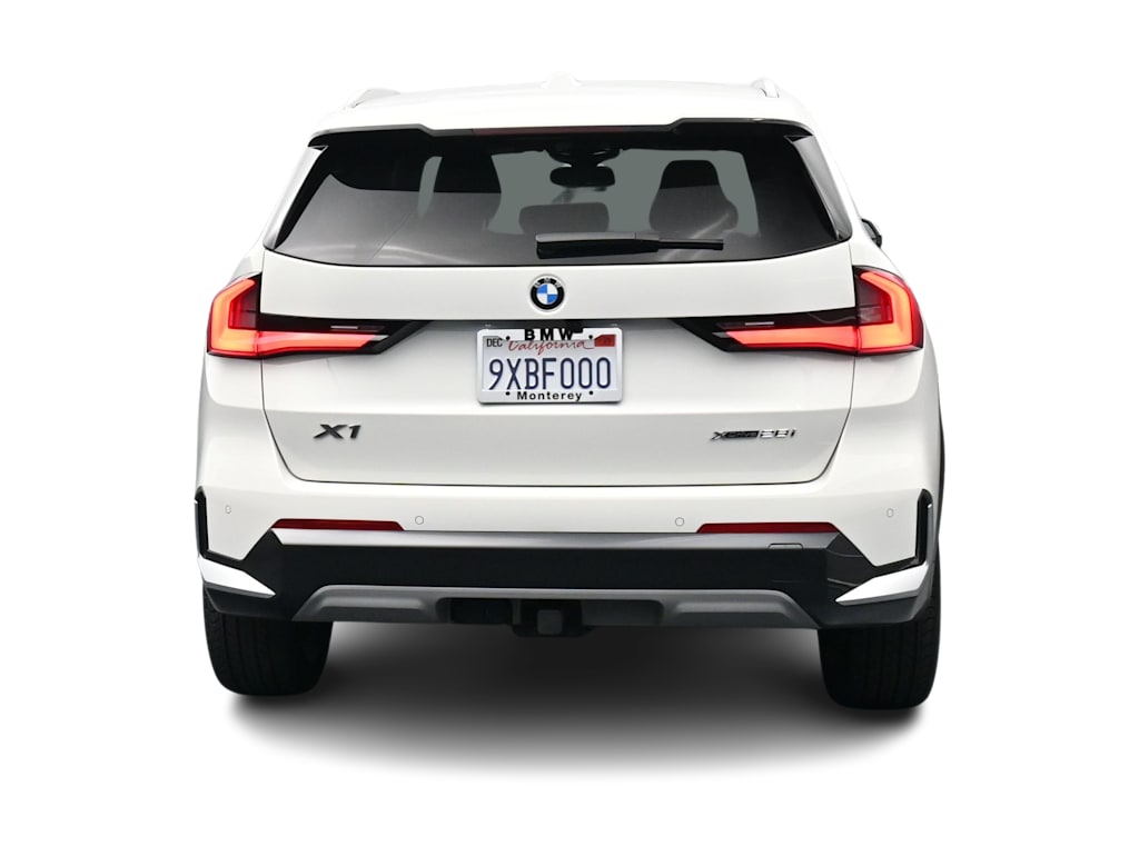 Thumbnail: 2026 BMW X1 - 15