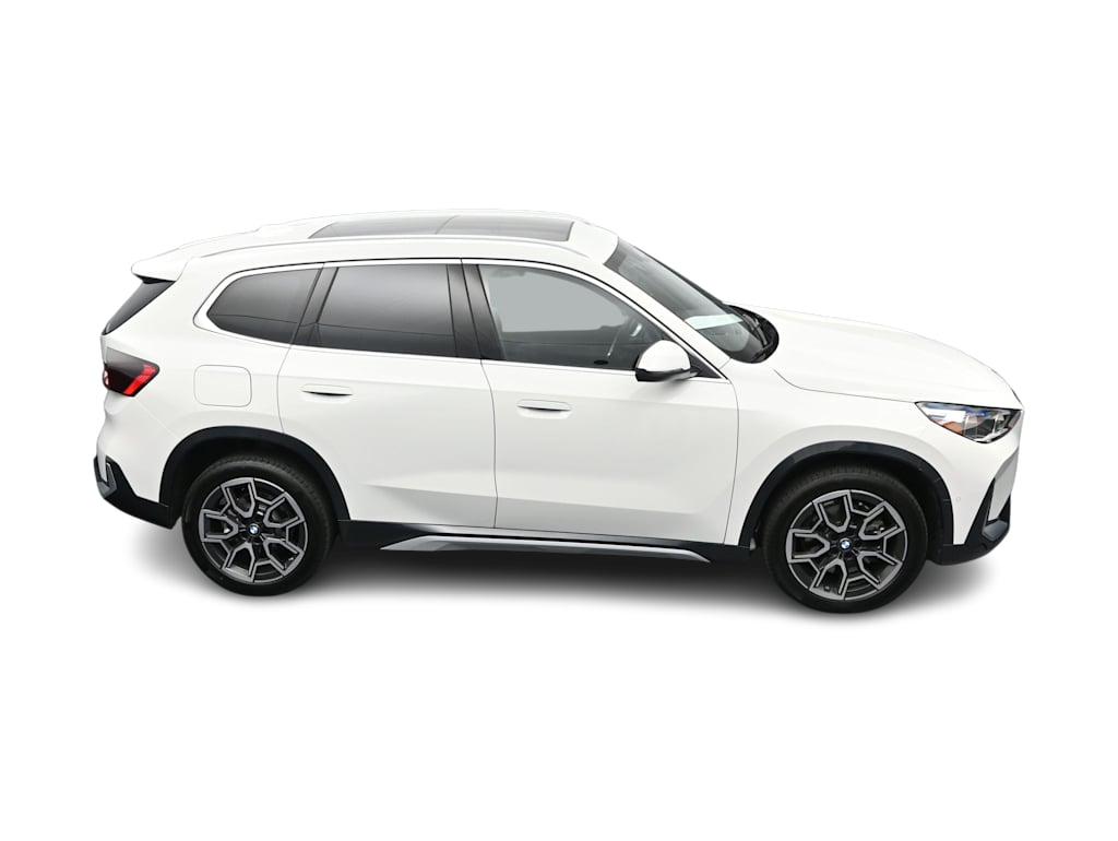 Thumbnail: 2026 BMW X1 - 20
