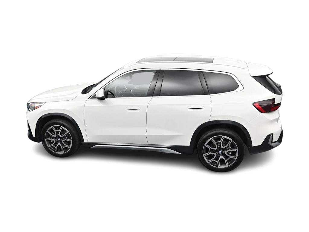 Thumbnail: 2026 BMW X1 - 24