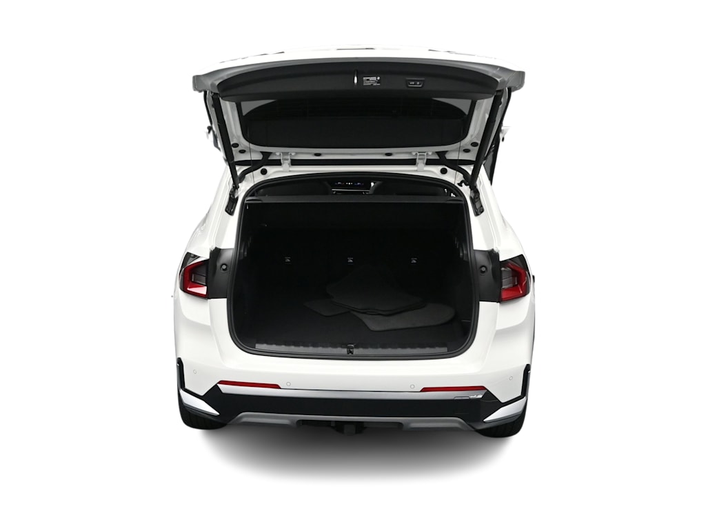 Thumbnail: 2026 BMW X1 - 10