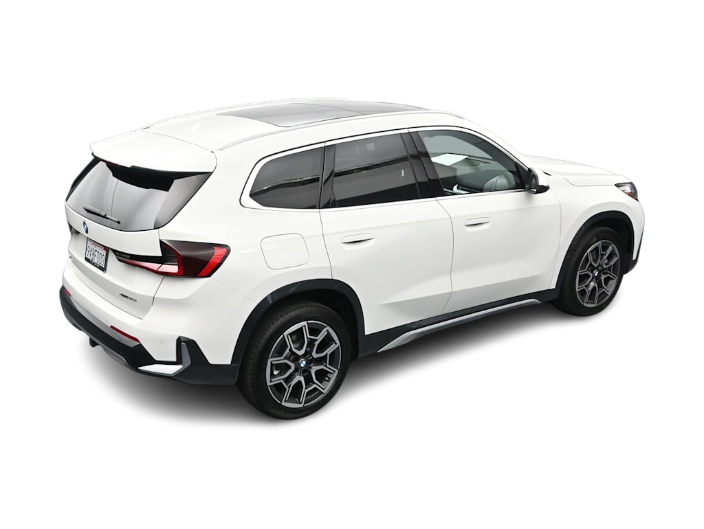 Thumbnail: 2026 BMW X1 - 21
