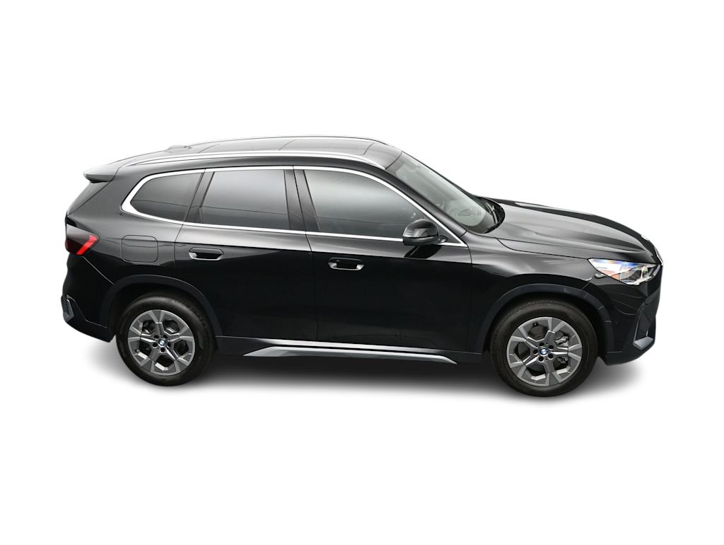 Thumbnail: 2025 BMW X1 - 21