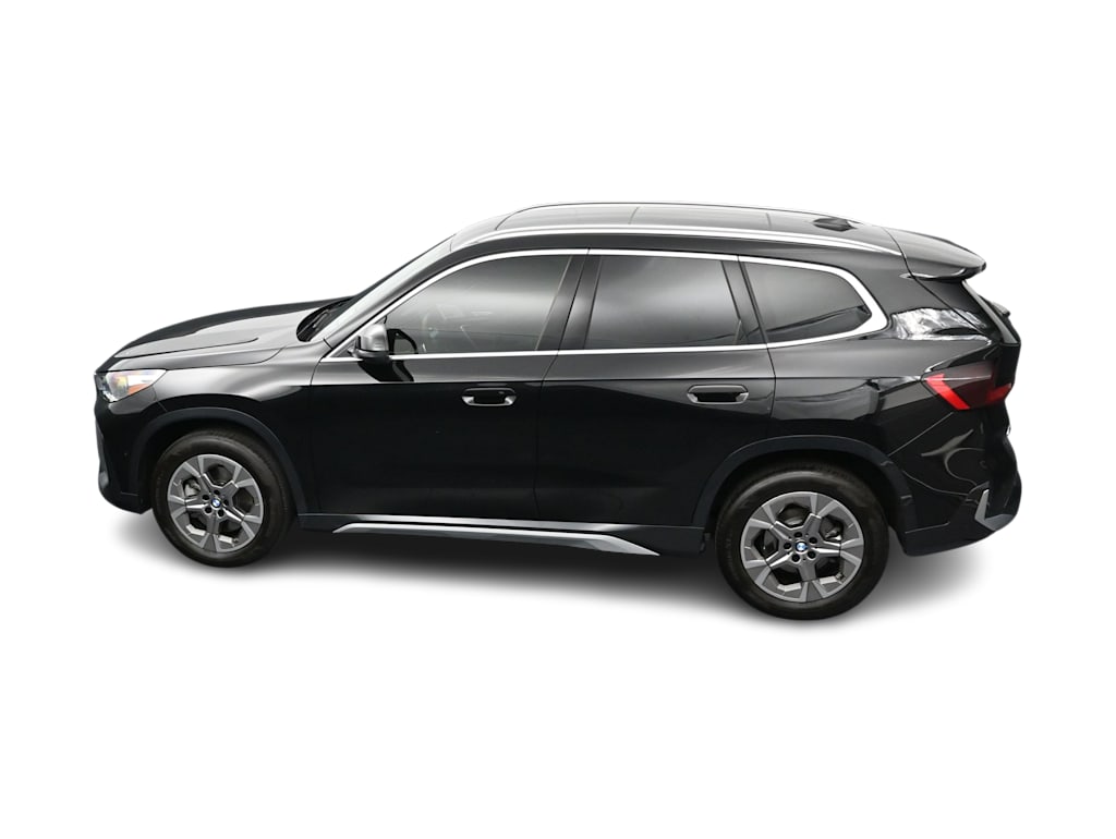Thumbnail: 2025 BMW X1 - 25
