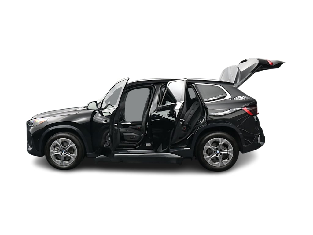 Thumbnail: 2025 BMW X1 - 35
