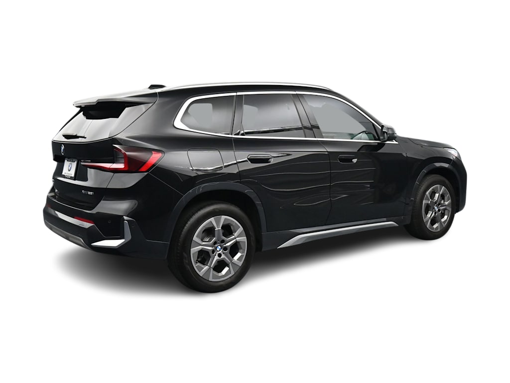 Thumbnail: 2025 BMW X1 - 15