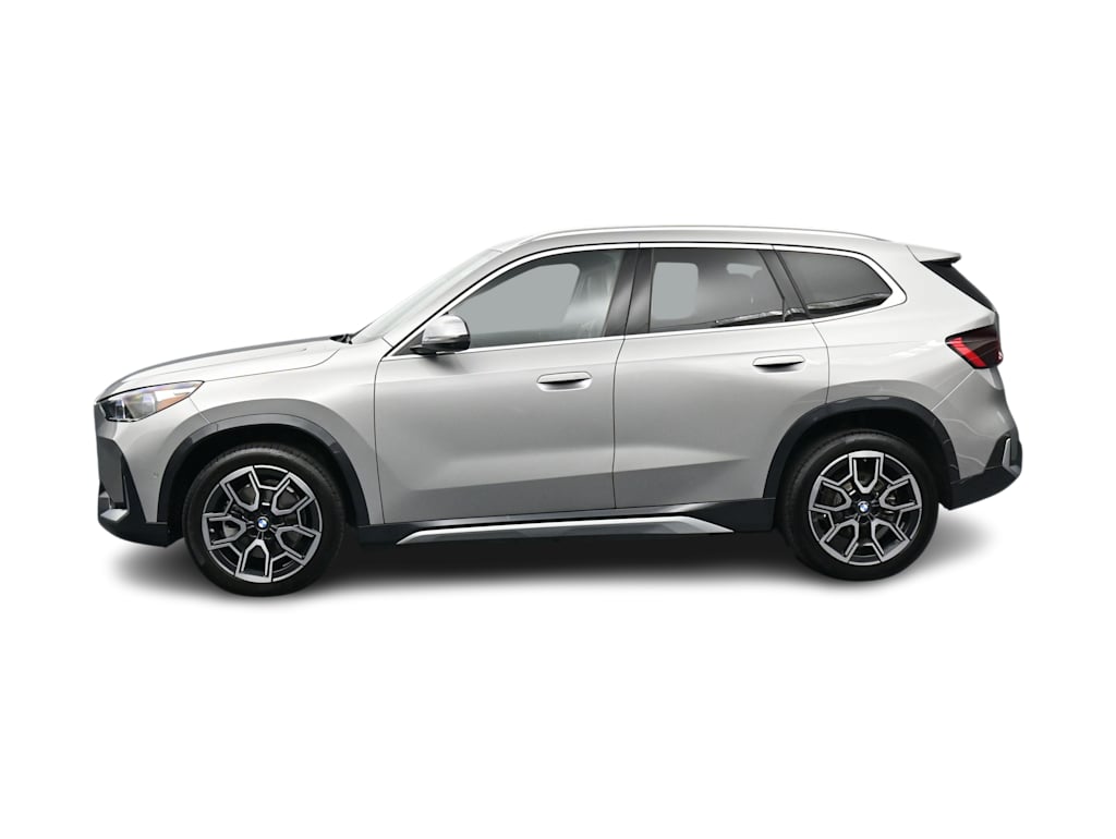 Thumbnail: 2026 BMW X1 - 3
