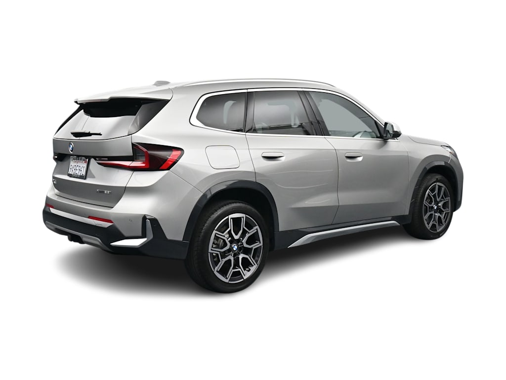 Thumbnail: 2026 BMW X1 - 14