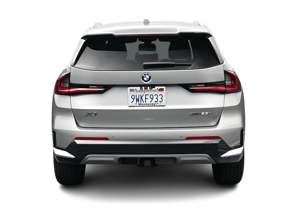 Thumbnail: 2026 BMW X1 - 14