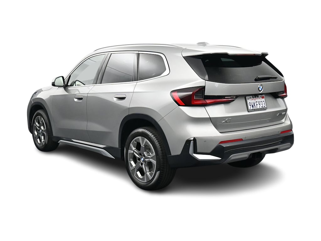 Thumbnail: 2026 BMW X1 - 4