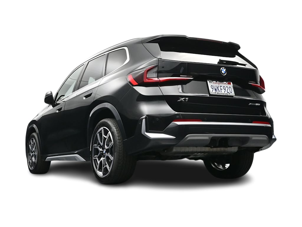 Thumbnail: 2026 BMW X1 - 32