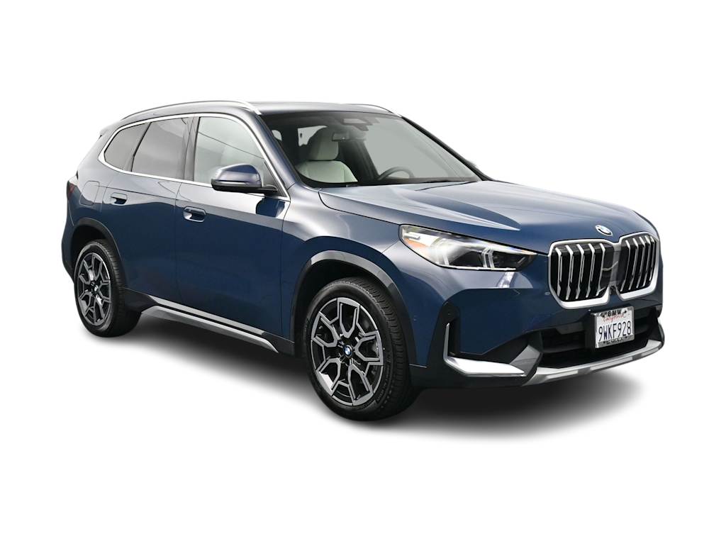 Thumbnail: 2026 BMW X1 - 13