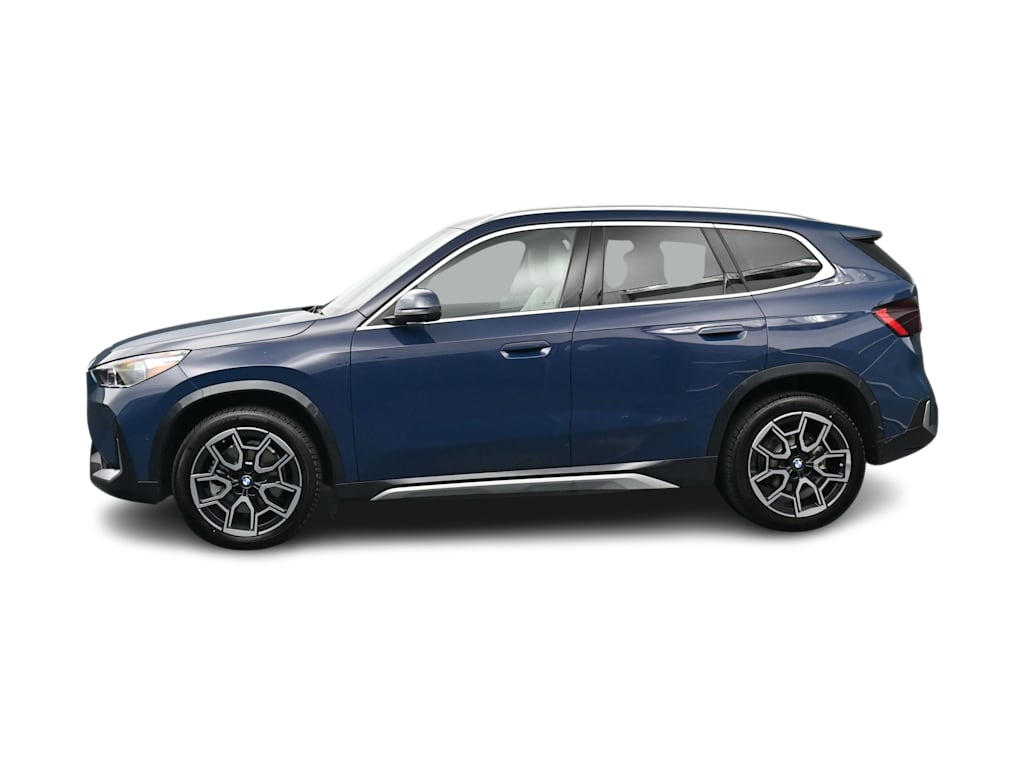Thumbnail: 2026 BMW X1 - 3