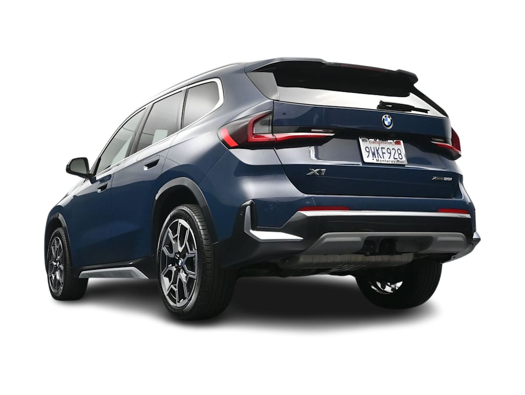 Thumbnail: 2026 BMW X1 - 31