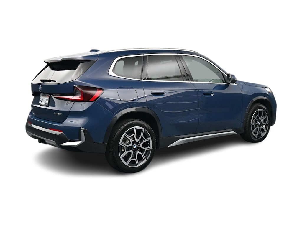Thumbnail: 2026 BMW X1 - 15