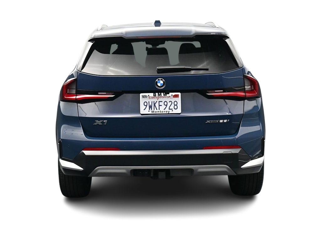 Thumbnail: 2026 BMW X1 - 5