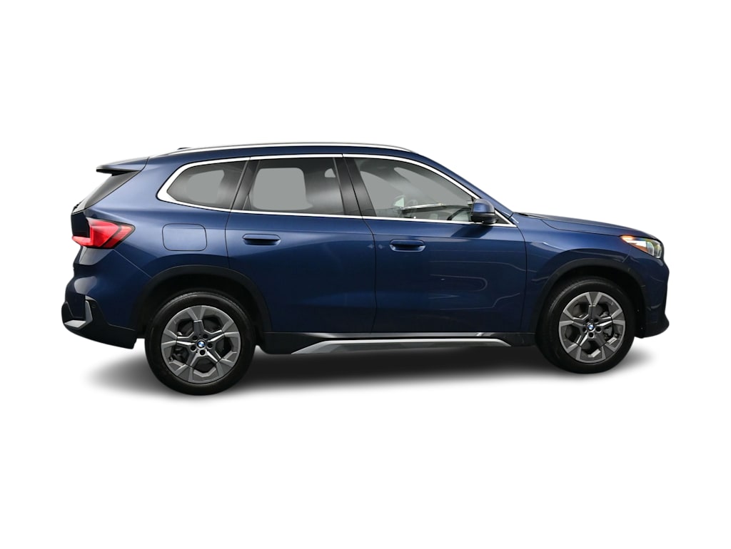 Thumbnail: 2025 BMW X1 - 15