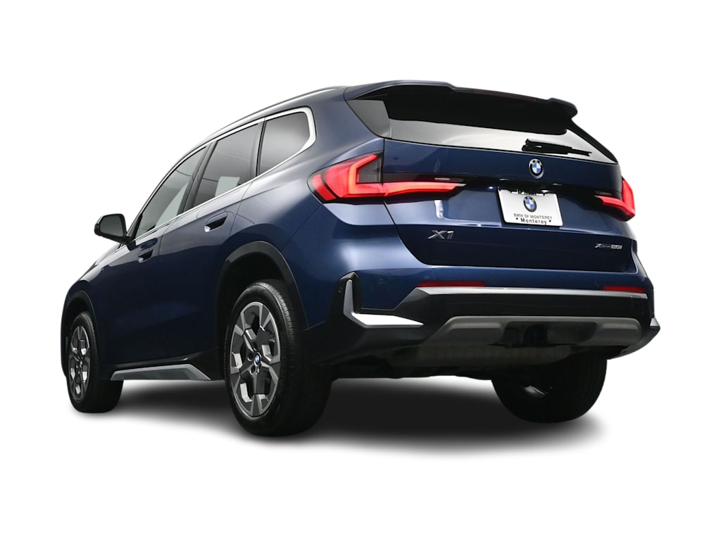Thumbnail: 2025 BMW X1 - 32