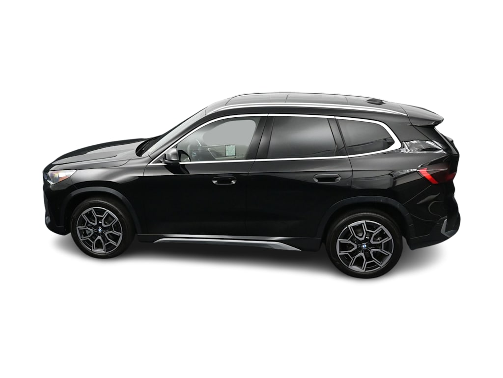 Thumbnail: 2025 BMW X1 - 25