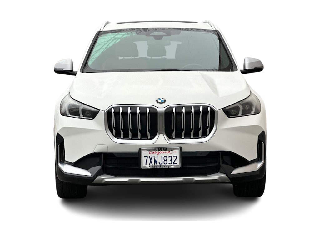 Thumbnail: 2023 BMW X1 - 6