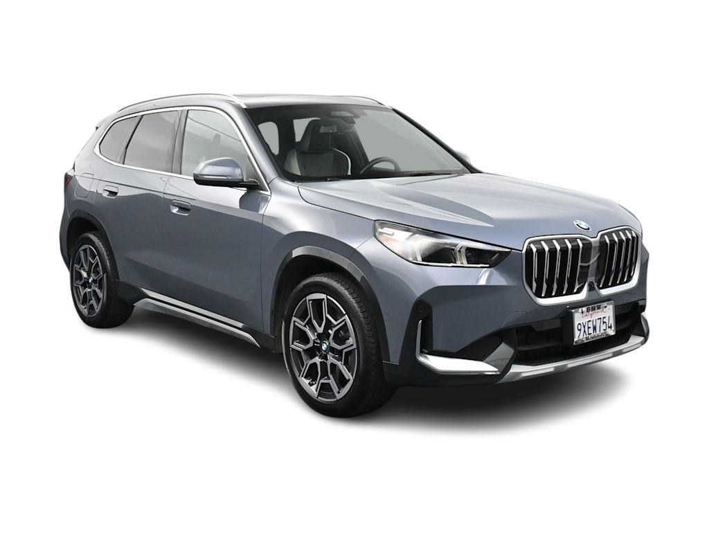 Thumbnail: 2026 BMW X1 - 13