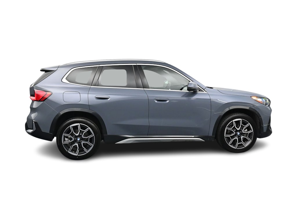 Thumbnail: 2026 BMW X1 - 14