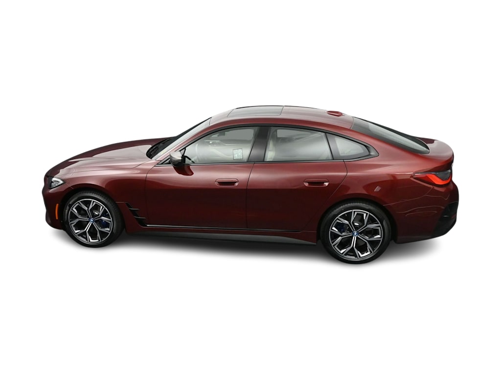 Thumbnail: 2024 BMW i4 - 32