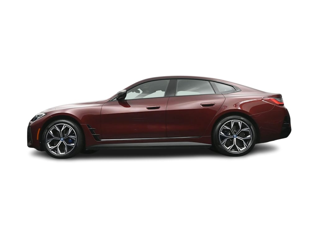 Thumbnail: 2024 BMW i4 - 40