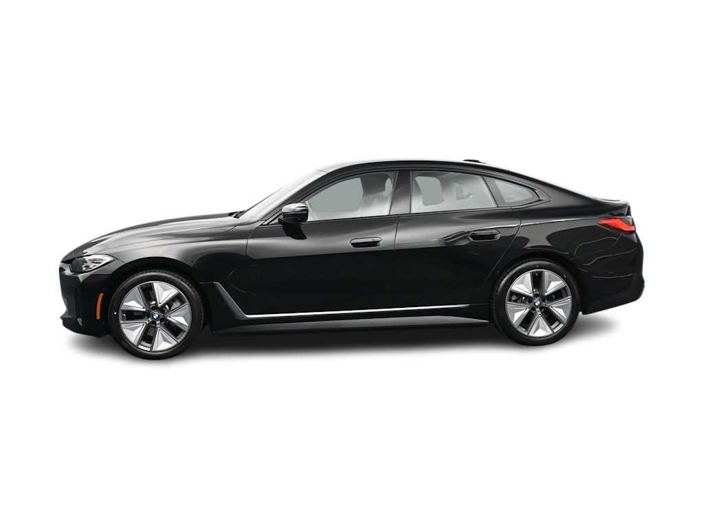 Thumbnail: 2023 BMW i4 - 3