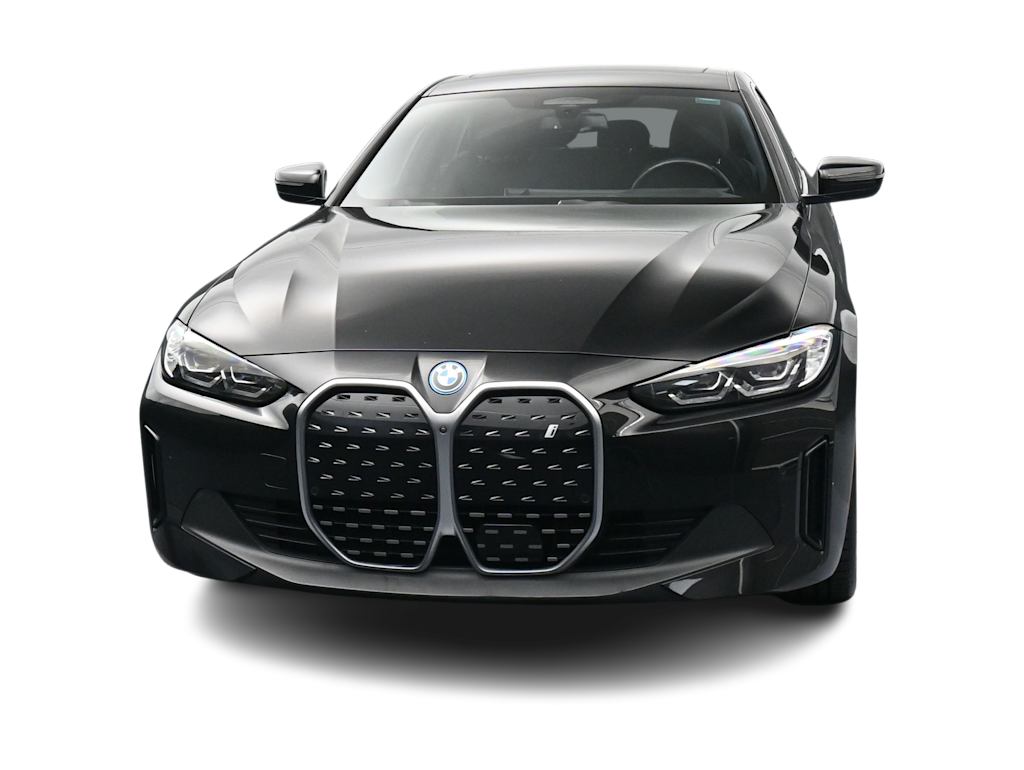 Thumbnail: 2023 BMW i4 - 6