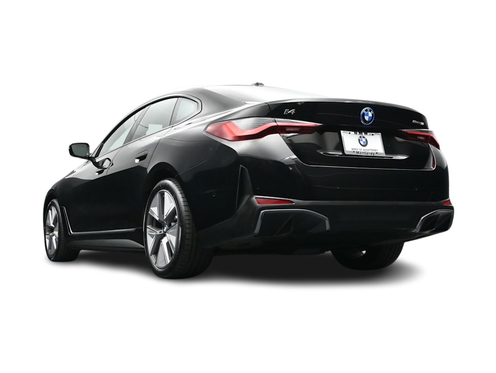 Thumbnail: 2023 BMW i4 - 30