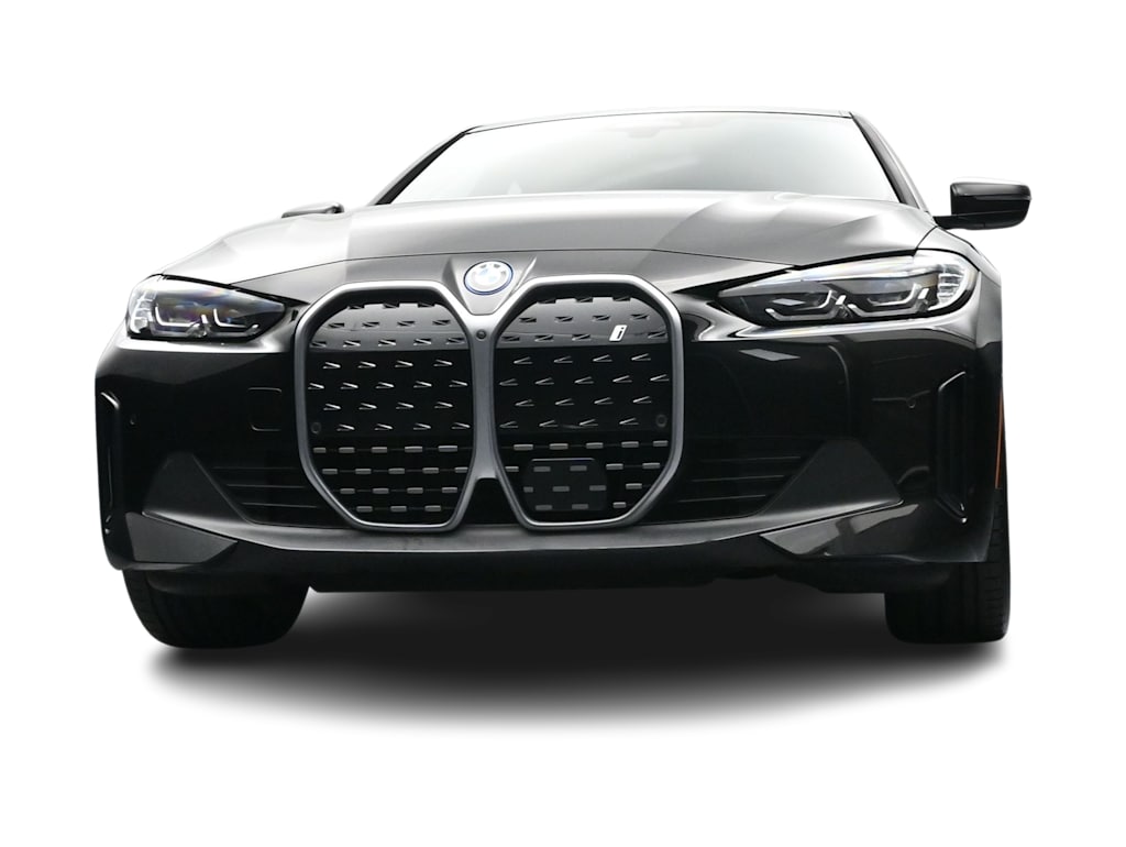 Thumbnail: 2023 BMW i4 - 25