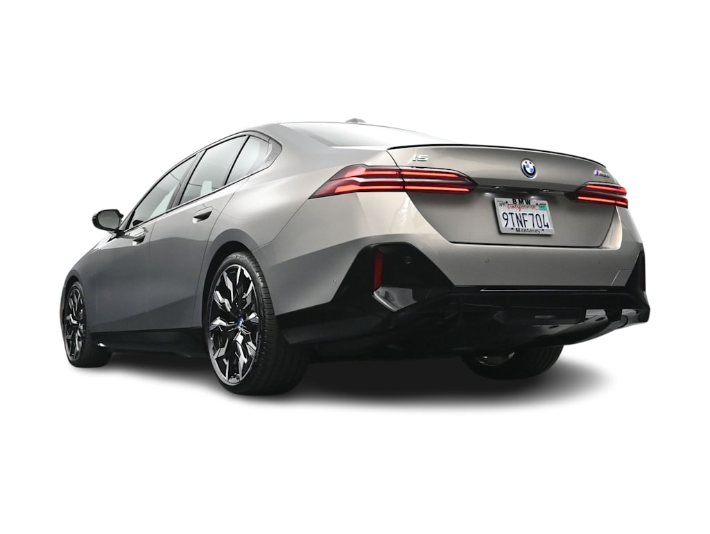 Thumbnail: 2024 BMW i5 - 31